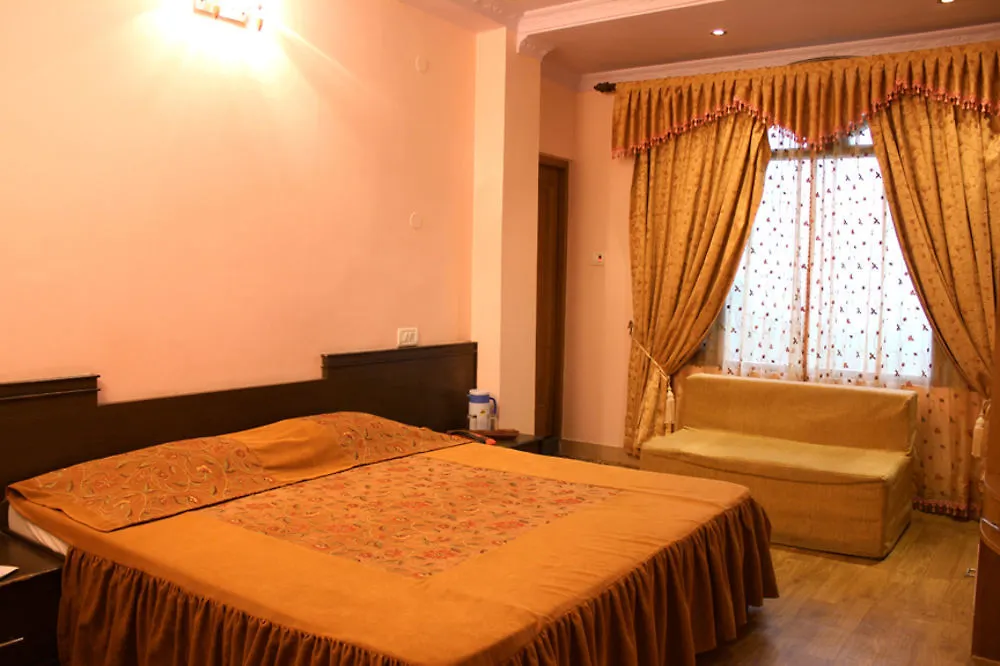 The Himalayan Escape Hotel Shimla India